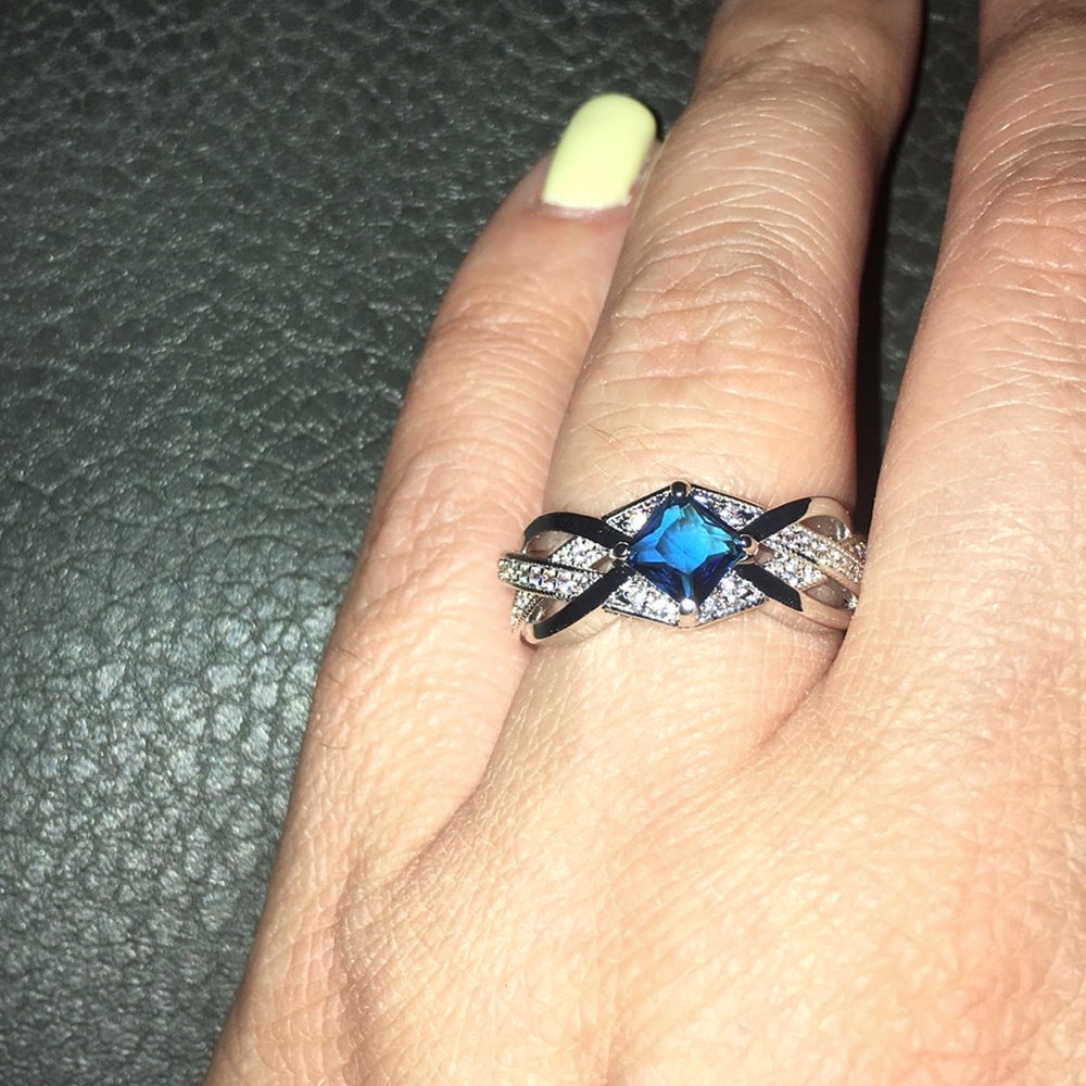 Blue ombré crystal Ring